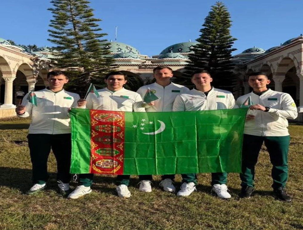 Туркменские теннисисты впервые выступят на командном чемпионате мира ITF Masters